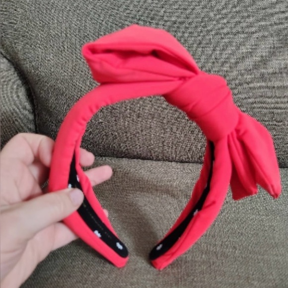 Lele Sadoughi Atlantic Pacific Holly Red Bow SOLD OUT - Picture 2 of 4